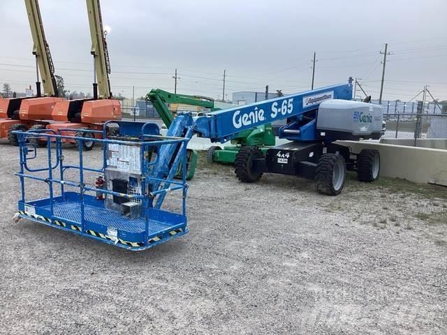 Genie S-65 Muu