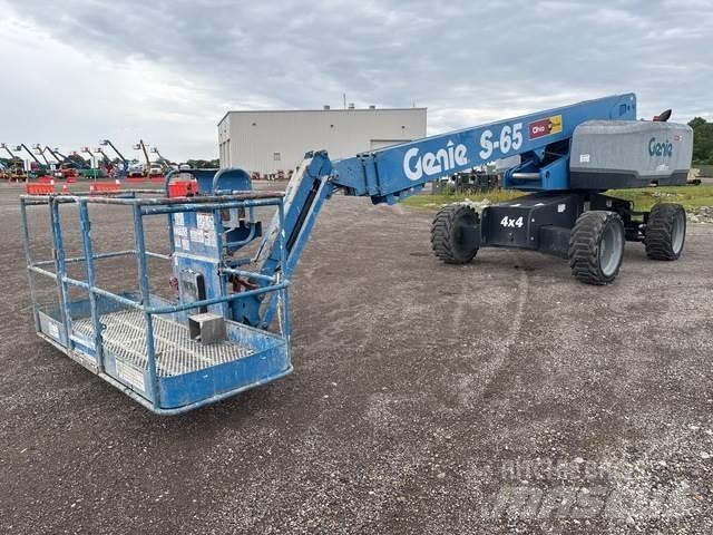Genie S-65 Muu