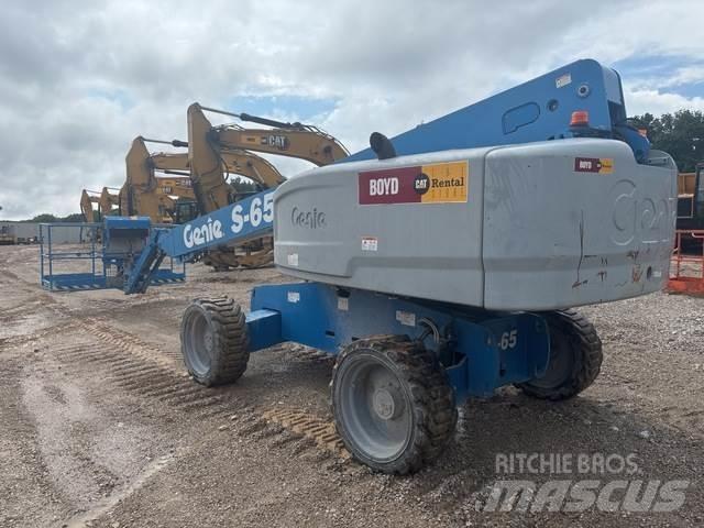 Genie S-65 Muu