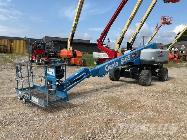 Genie S-65 Muu