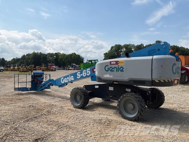Genie S-65 Muu