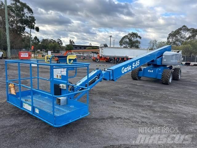 Genie S-85 Muu