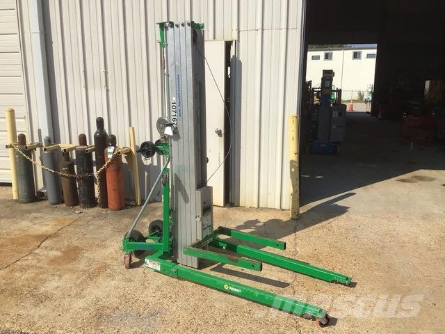 Genie SLC-24 Vintsid, telfrid ja materjaliliftid