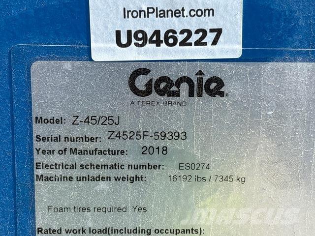 Genie Z-45/25J Iseliikuvad poomtõstukid