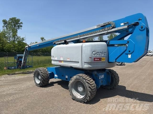 Genie Z-80/60 Iseliikuvad poomtõstukid