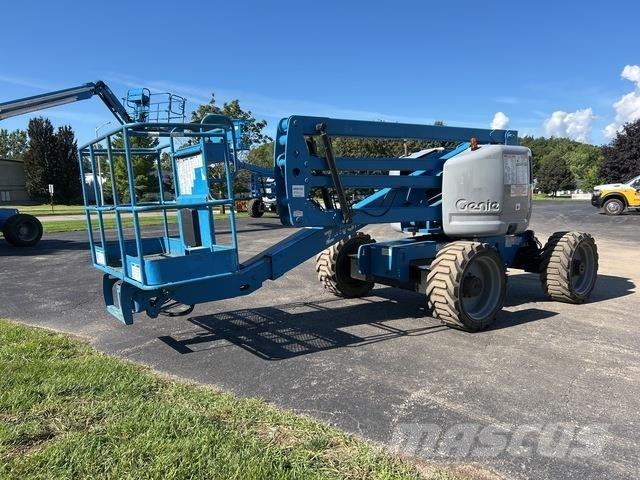 Genie Z45/25 Iseliikuvad poomtõstukid