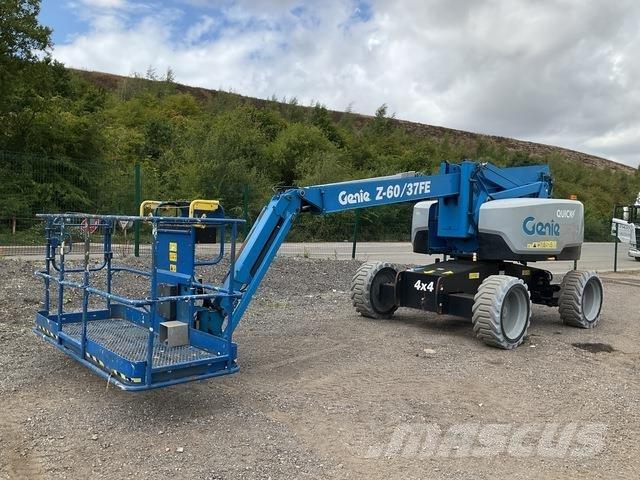 Genie Z60/37 Iseliikuvad poomtõstukid