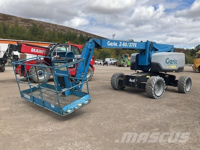 Genie Z60/37 Iseliikuvad poomtõstukid