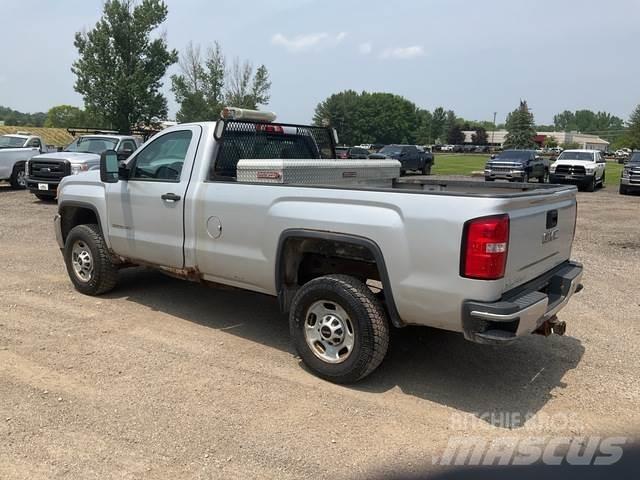 GMC 2500HD Muu