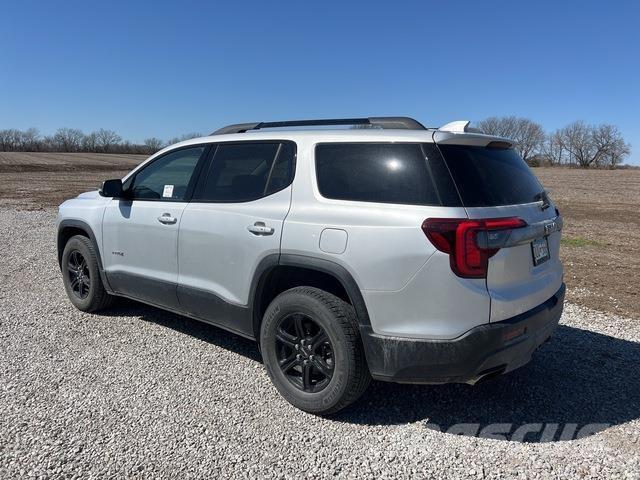 GMC Acadia Sõiduautod