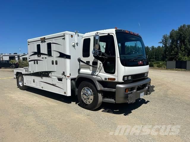 GMC T7500 Muu