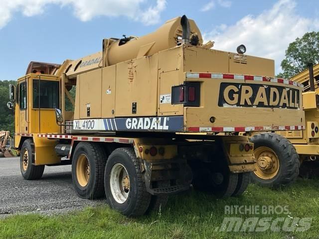 Gradall XL4100 Ratasekskavaatorid