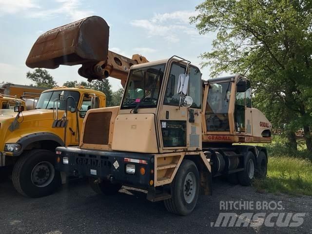 Gradall XL4100 Ratasekskavaatorid