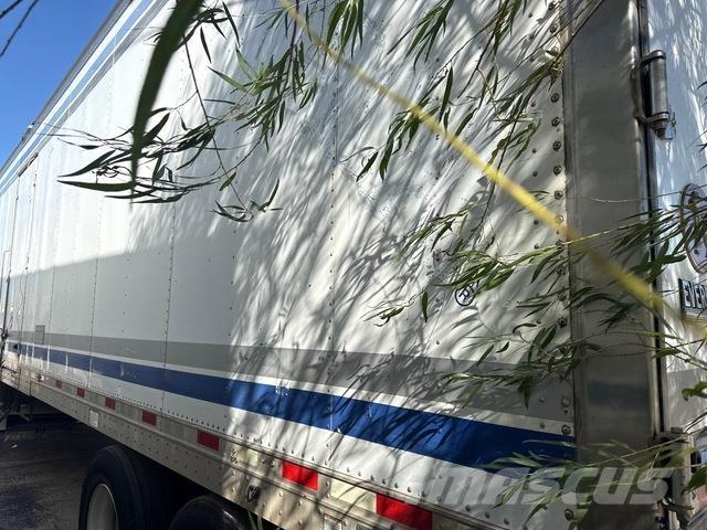 Great Dane  Külmikpoolhaagised