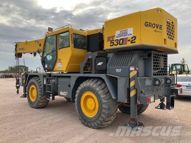 Grove RT530E-2 Raske maastiku tõstukid