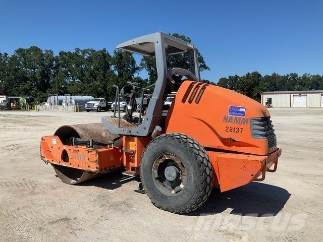 Hamm 3307 Ühe trumliga rullid