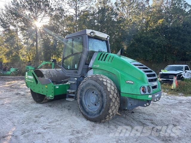 Hamm H10i Ühe trumliga rullid