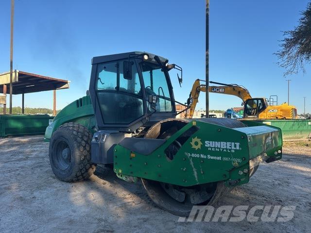 Hamm H10i Ühe trumliga rullid