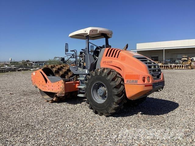 Hamm H11i P Ühe trumliga rullid