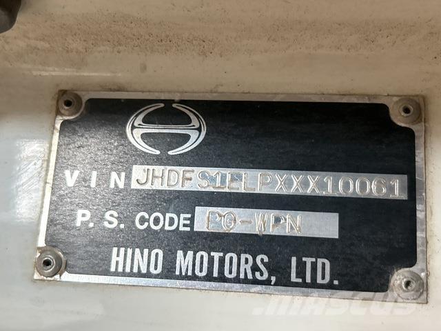Hino 1ELPG-WPN Sadulveokid