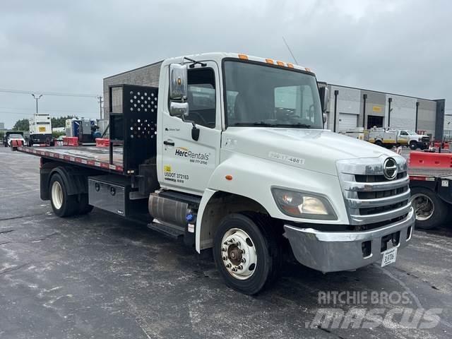 Hino 258ALP Puksiirid