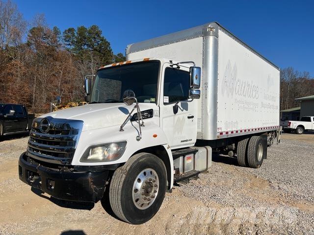 Hino 268 Furgoonautod