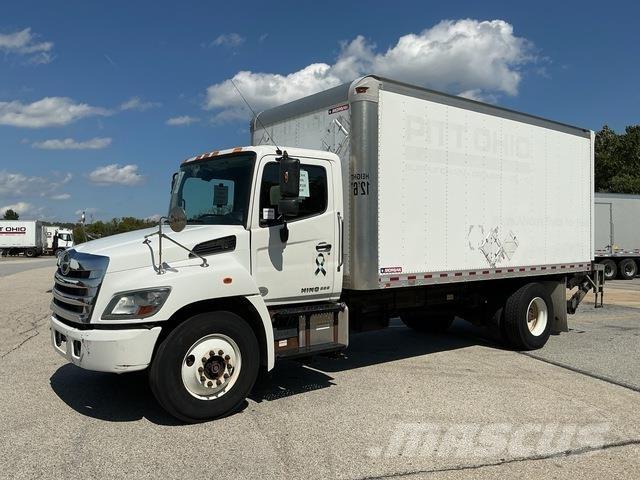 Hino 338 Furgoonautod