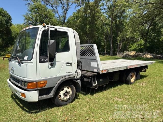 Hino FA1517 Puksiirid