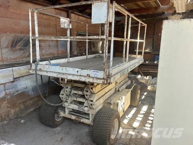 Hunter 2560 Käärtõstukid