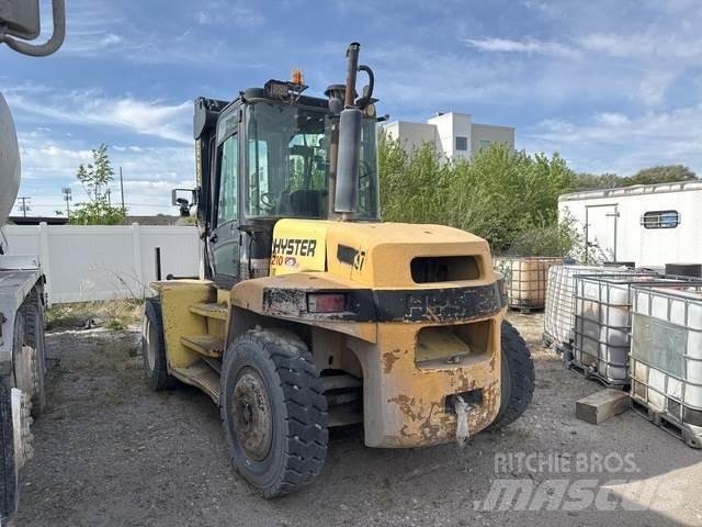 Hyster H210HD Maastikutõstukid