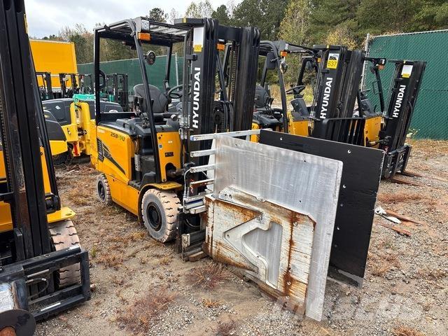 Hyundai 25B-9U Elektritõstukid