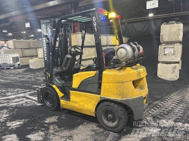 Hyundai 25L-7A Muu