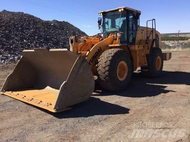 Hyundai HL975 Rataslaadurid