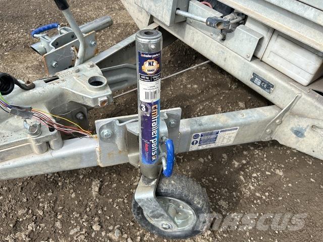 Ifor Williams  Autotreilerid