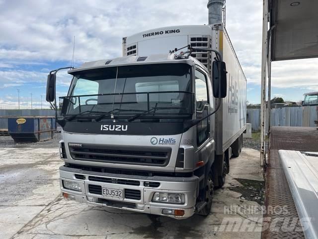 Isuzu 330 GIGA Muu