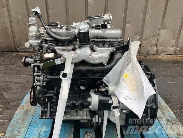 Isuzu C240 Mootorid