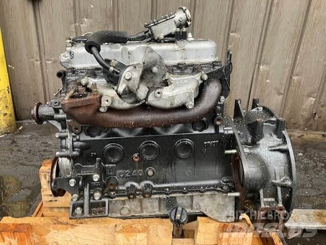 Isuzu C240 Mootorid