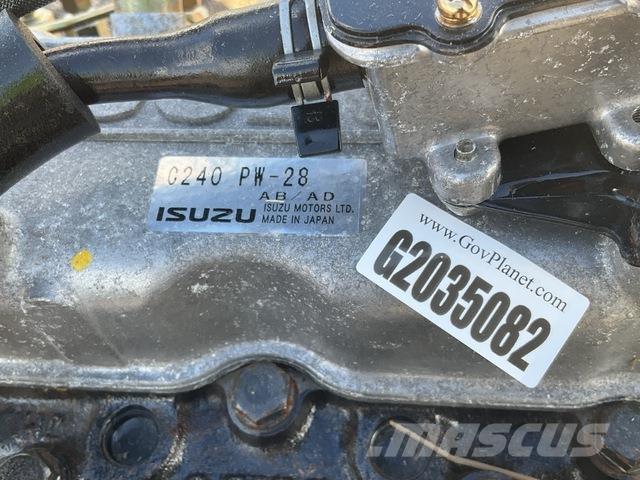 Isuzu C240 Mootorid