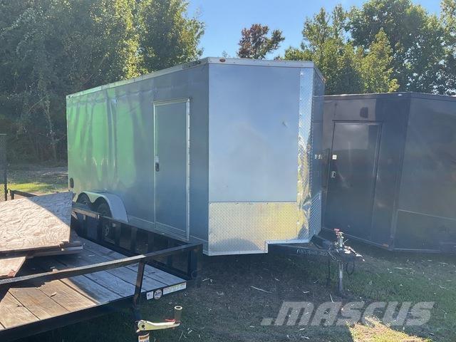  J&C Suppliers Furgoonhaagised