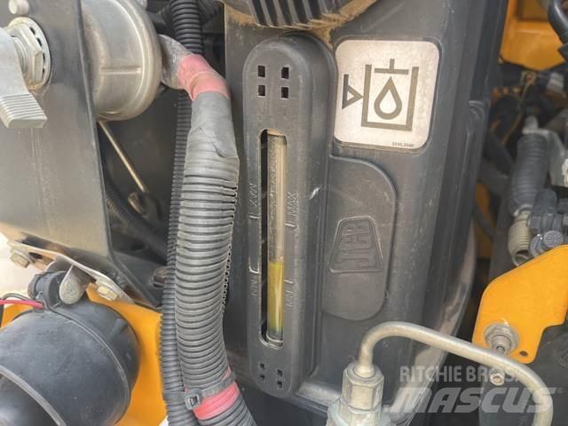 JCB 135 HD Kompaktlaadurid