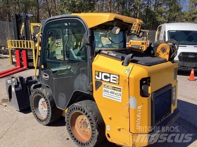 JCB 155 Kompaktlaadurid