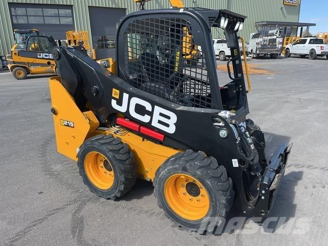 JCB 215 Kompaktlaadurid