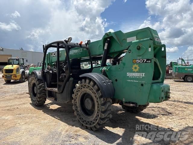 JCB 507-42F Teleskooplaadurid