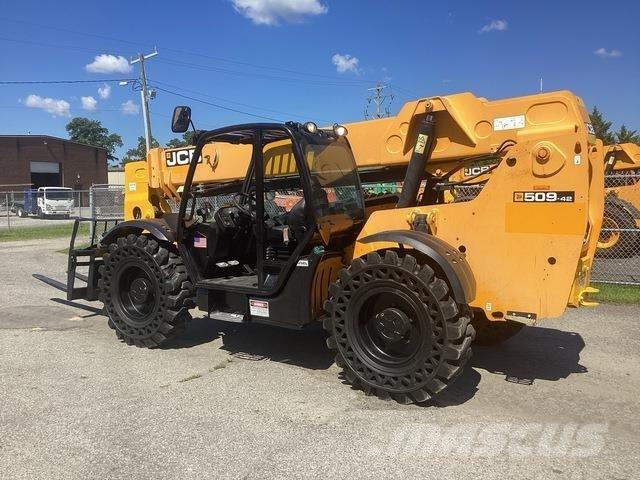 JCB 509-42 Teleskooplaadurid