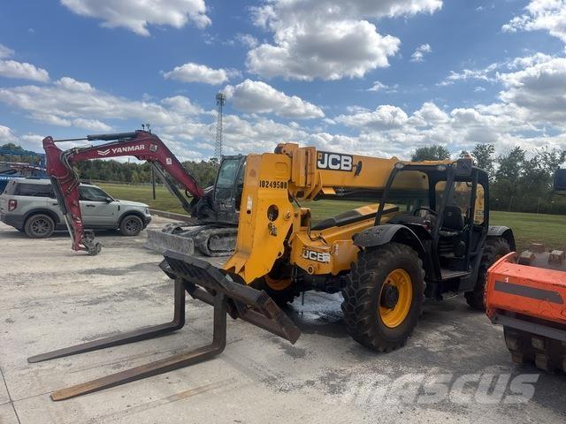 JCB 510-42 Teleskooplaadurid