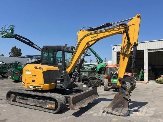 JCB 85Z-1 Roomikekskavaatorid