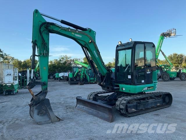 JCB 85Z-1 Roomikekskavaatorid