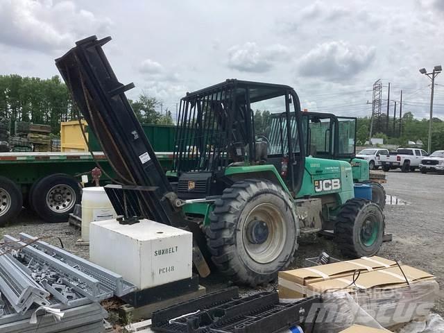 JCB 930 Maastikutõstukid