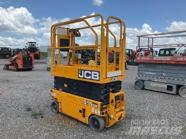 JCB S1930E Käärtõstukid