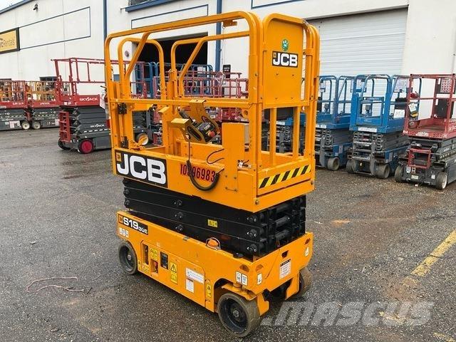 JCB S1930E Käärtõstukid